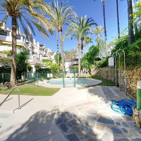 1104 First Line Beach Apartment Golden Beach Pool Marbella Esterno foto