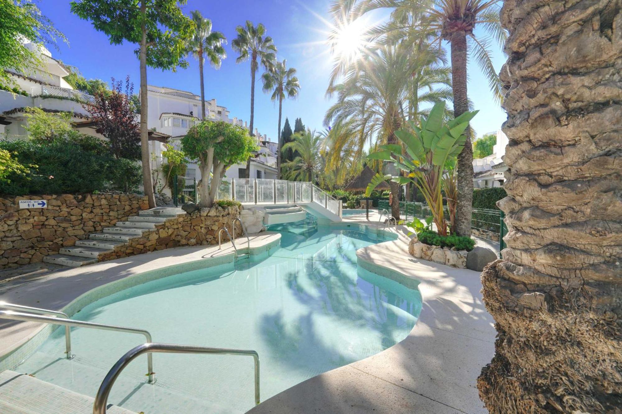 1104 First Line Beach Apartment Golden Beach Pool Marbella Esterno foto