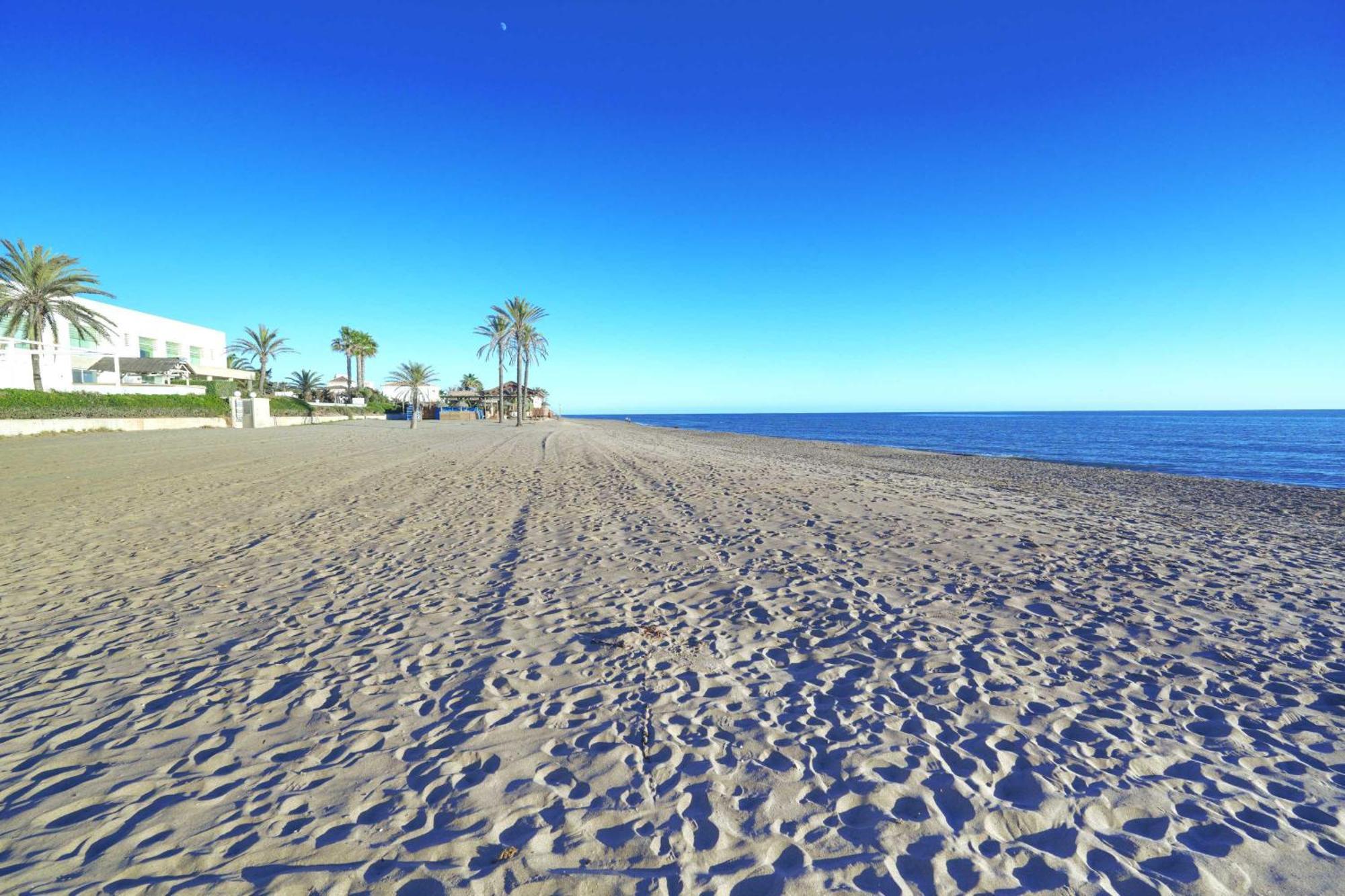 1104 First Line Beach Apartment Golden Beach Pool Marbella Esterno foto